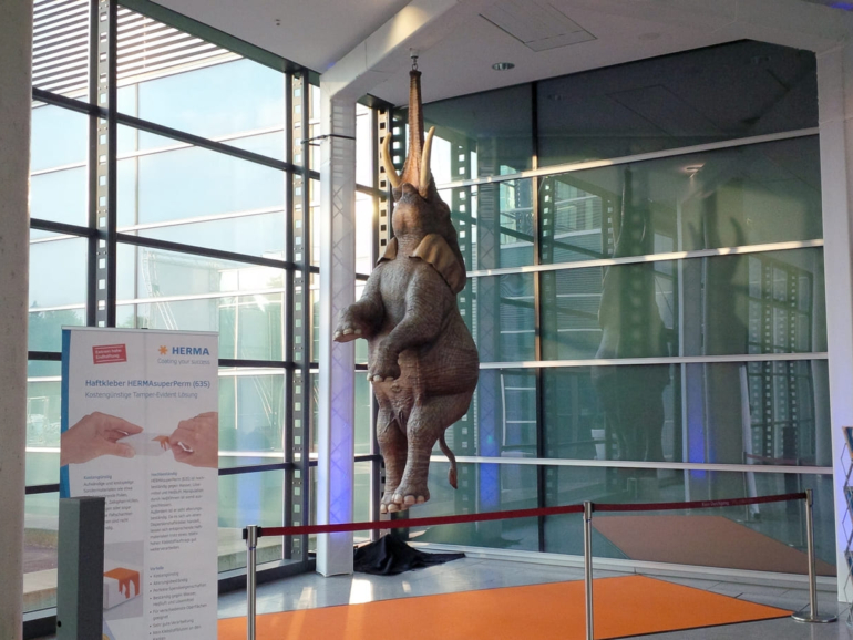 8_anfertigung_lebensechte_tier_figur_grossplastik