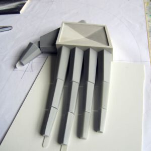 05_kunstoffhand_tiefbohrbaer