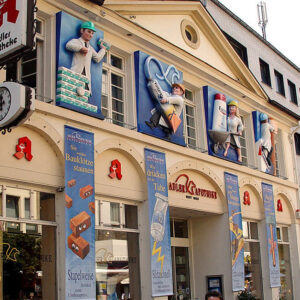 2_fassadendekoration_reliefs