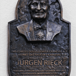 bronzeplakette_ehrentafel_juergen-rieck