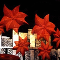 buehnendekoration_kulisse_riesen_blumen (1)