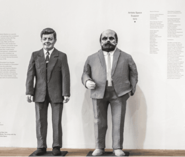 pappmache_figuren_wall-street-international_reproduction_of_capitalist_realism