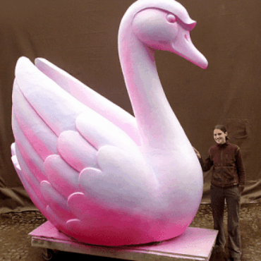 schwanenskulptur-9dd4a6c3fd