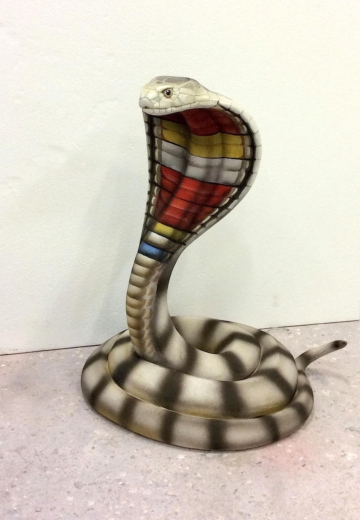 tierplastik_styroporskulptur_kobra