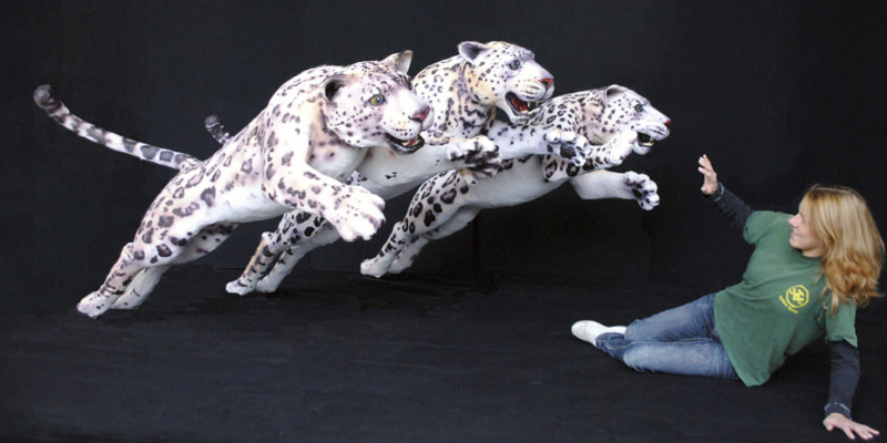 grossplastiken_leoparden