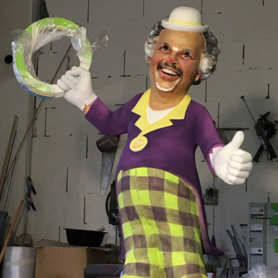 3zirkusclown_grossplastik_bemalung